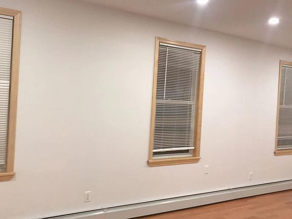 5th image of 8426 60th Dr Floor 2