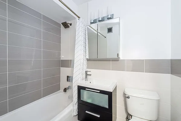 Sold by SBNY RE | media 8