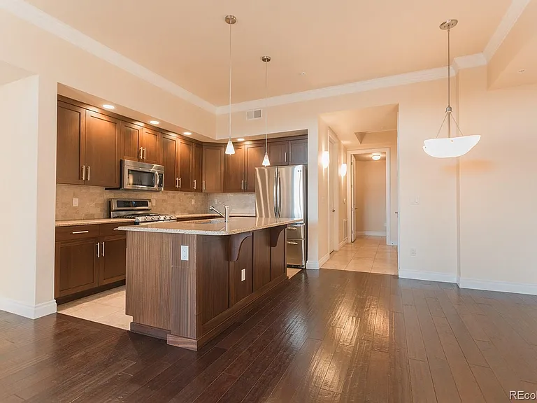 1120 Delaware St #405 — Photo 3
