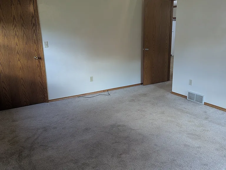 1357 Regal Ave — Photo 11