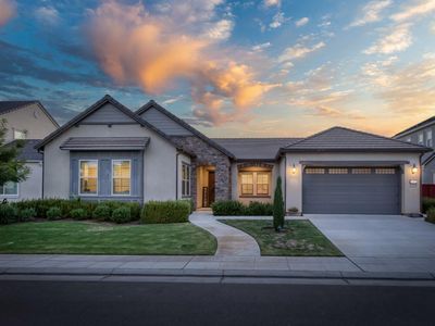 682 Parsons Way S, Madera, CA, 93636