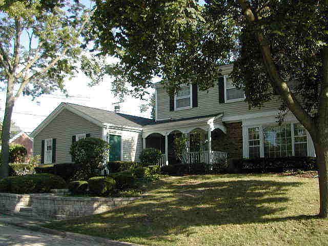 4 Br, 2.1 BA home for Rent