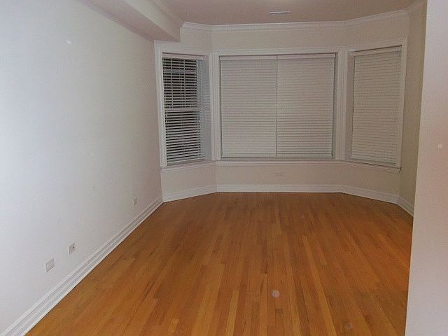 1st image of 1426 W Lunt Ave #2N