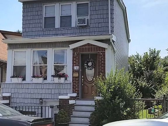 2nd image of 735 Logan Ave