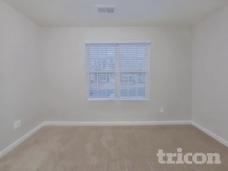 4729 Brewer Dr — Photo 14