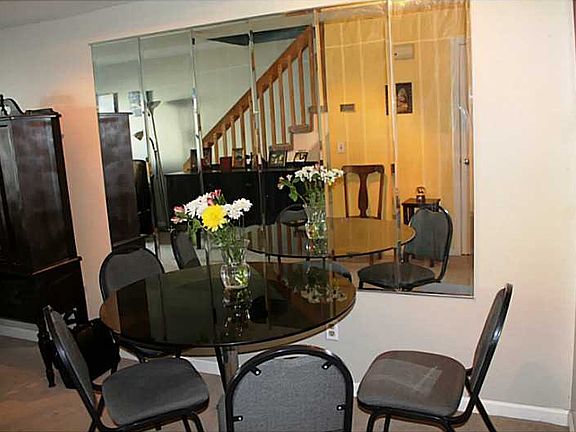 4th image of 33 Dale Ave #33G