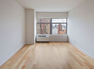 90 Washington St APT 11S, New York, NY 10006