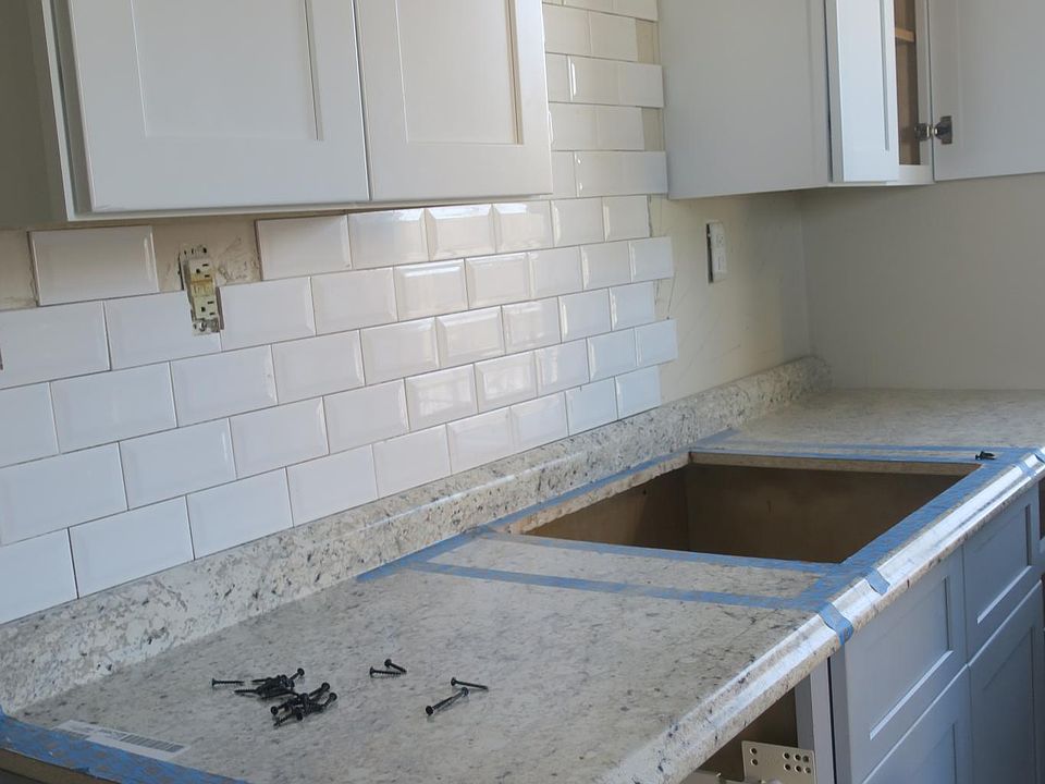 2nd image of 118 Neptune Ave APT 6