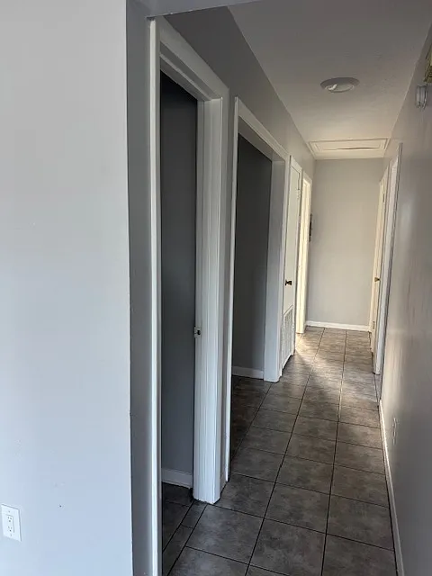 3 bed, 1050 sqft, $1,700 — Photo 4