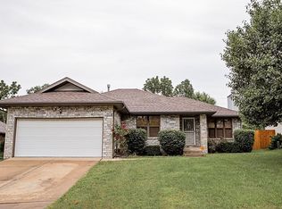 3307 E Lark St, Springfield, MO 65804