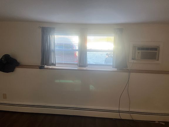 3rd image of 27 Gillen Ave APT 103A