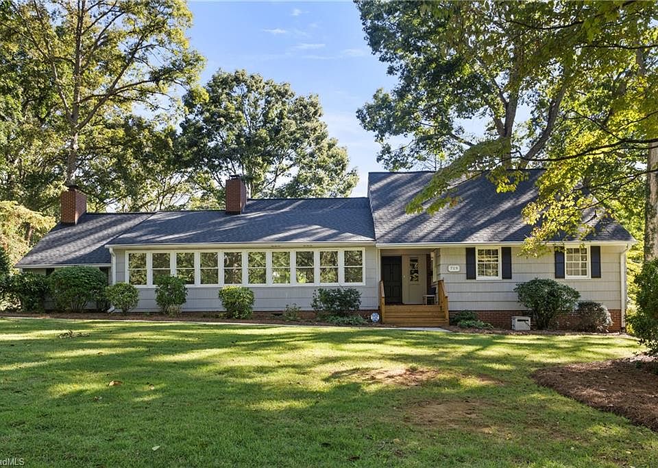 1st image of 719 Quarterstaff Rd