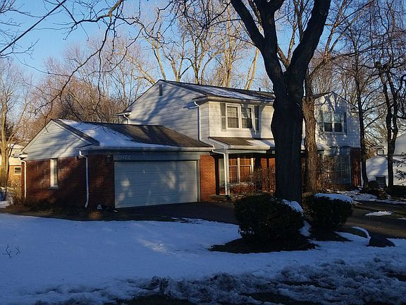 2nd image of 2972 Courville Dr