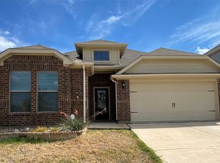 217 Bearman Dr, Fort Worth, TX 76120