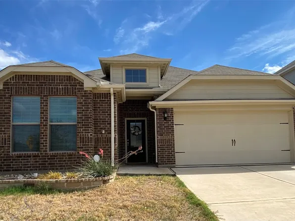 217 Bearman Dr, Fort Worth, TX 76120