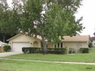 1416 Red Oak Dr, Tarpon Springs, FL 34689