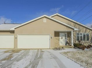 2000 Teton Dr, Waterloo, IA 50701