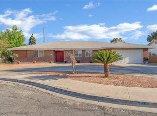 1985 University Cir, Las Vegas, NV 89119