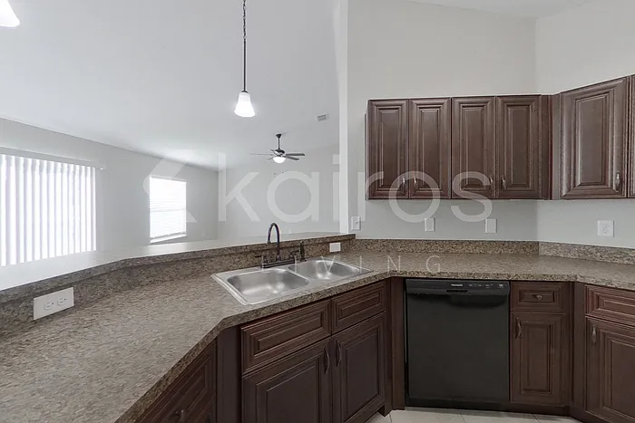 15952 SW 24th Court Rd — Photo 10