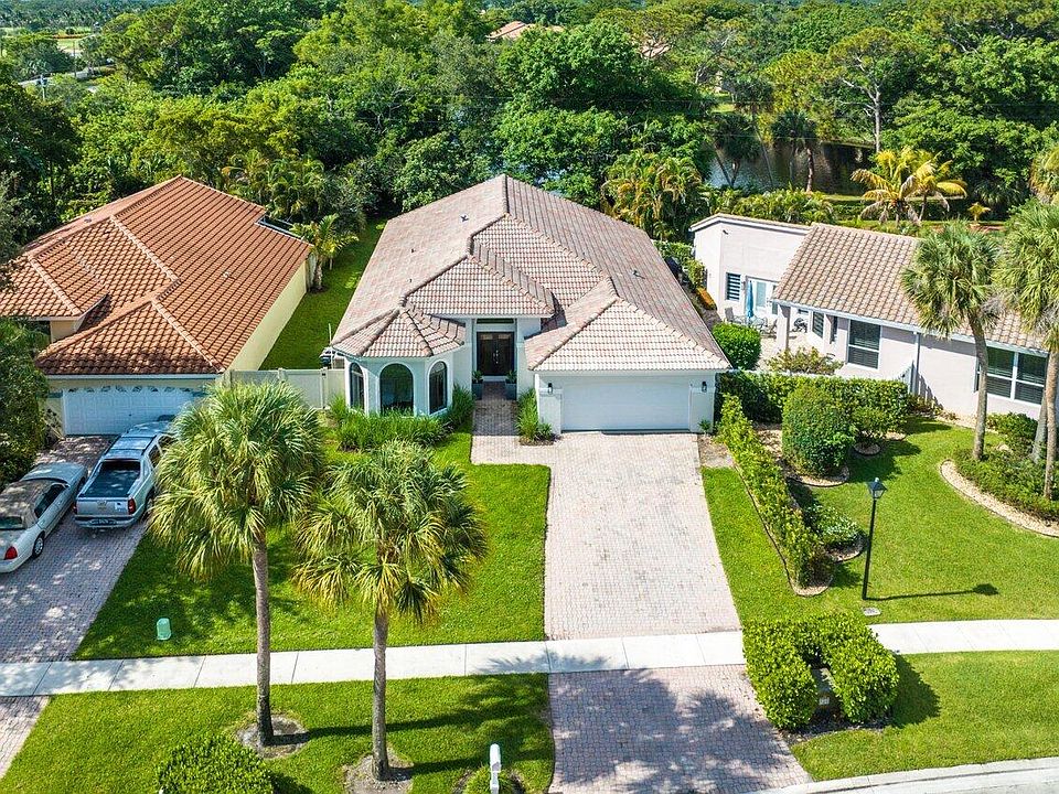 1st image of 5028 Monterey Lane