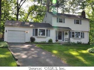 203 Wickham Dr, East Hartford, CT 06118