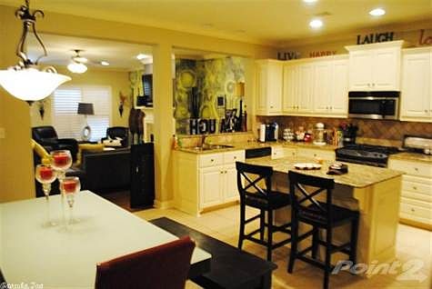 4th image of 19 Chapman Ln