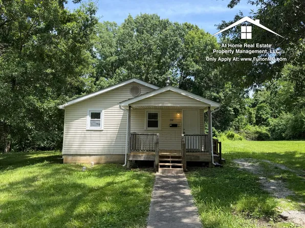 1512 Monroe St, Fulton, MO 65251
