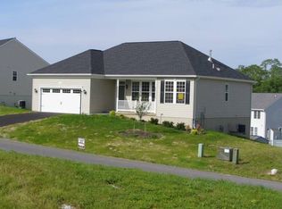 10238 Saddlebrooke Ln, Hagerstown, MD 21740
