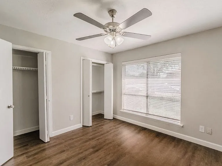 Shenandoah Apartments — Photo 6