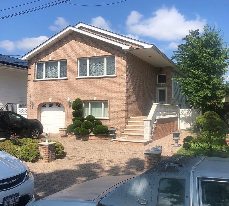 1st image of 16221 89th St