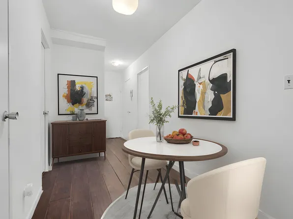 420 East 55th Street 9J image 4 of 5