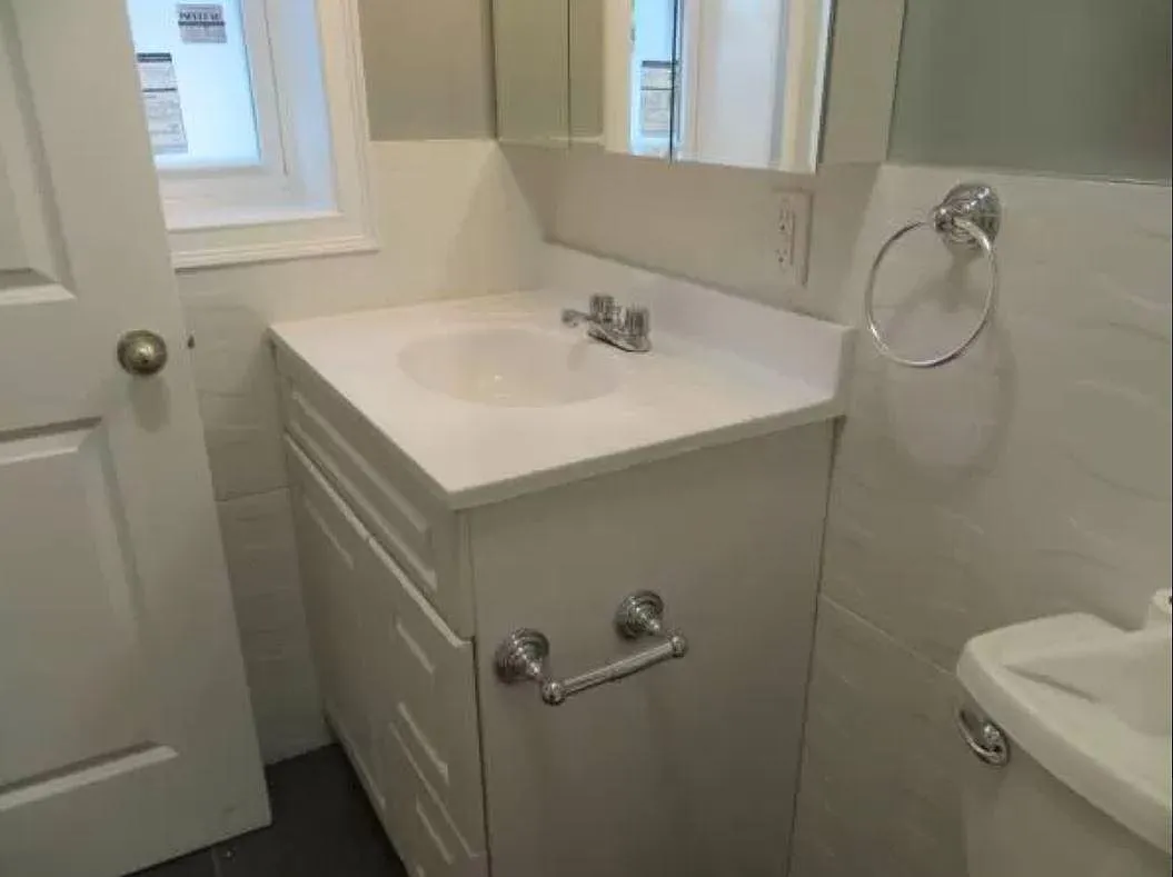 Studio, 500 sqft, $1,249 — Photo 4