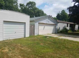 29117 Robin St, Elkhart, IN 46514