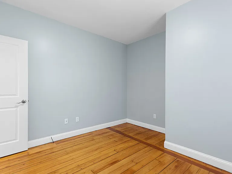 8 Trenton St #1 — Photo 16