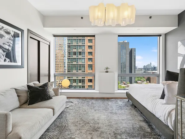 150 Myrtle Avenue image 1 of 15