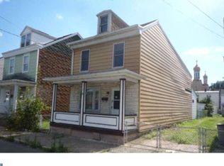 250 N Nichols St, Saint Clair, PA 17970