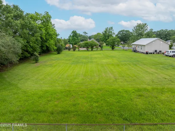 303 & 305 Solitaire Ave, Lafayette, LA 70508