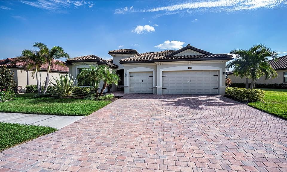 1st image of 12895 Basilica Dr