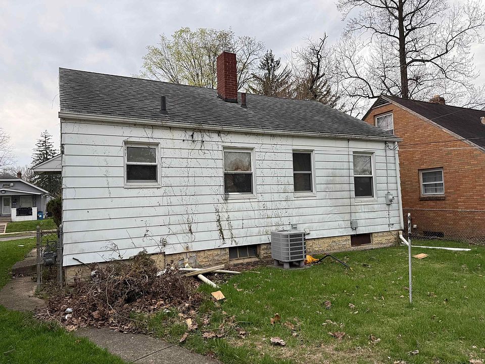 2nd image of 1405 E Donald St