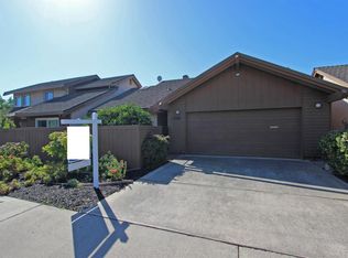 1940 Bur Oak Dr, Modesto, CA 95354