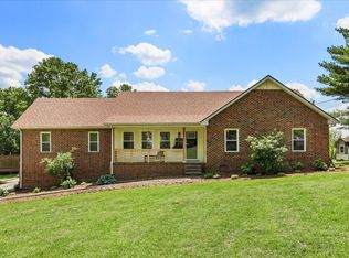 4 Wyndsor Ct, Hendersonville, TN 37075