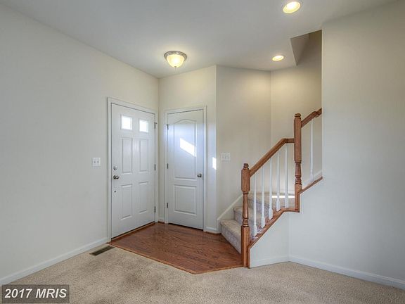 Foyer/Entryway