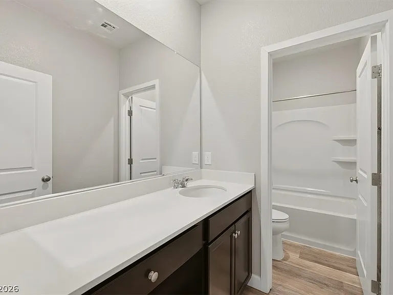 808 Elmstone Pl — Photo 18