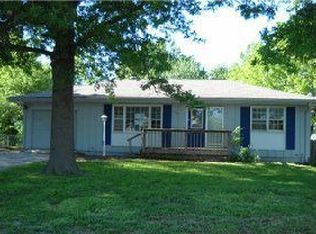 106 W Lawrence St, Spring Hill, KS 66083