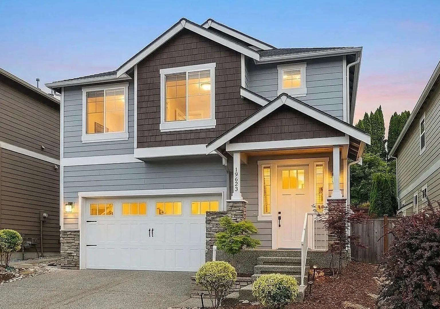 Gated Community in Bothell — Photo 1