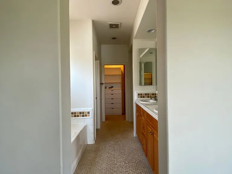 254 Flyers Ln — Photo 16