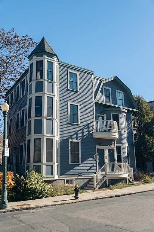 5 bed, $6,000 — Photo 1