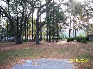 6006 Vaux Rd, Beaufort, SC 29906