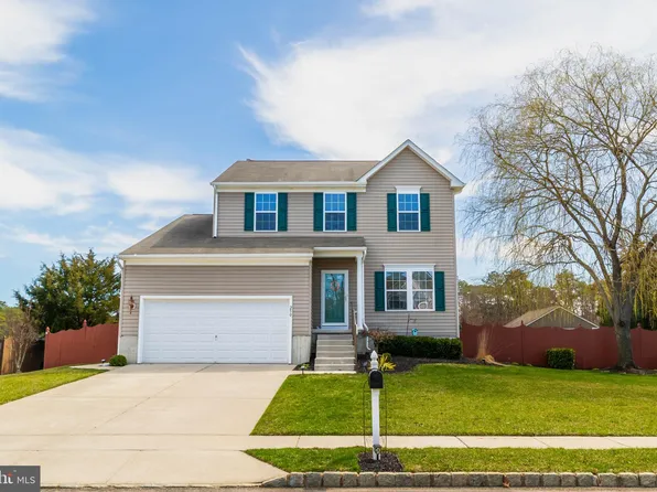 250 Sea Pine Dr, Egg Harbor Township, NJ 08234