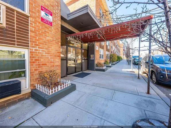 133 33rd Street image 1 of 31